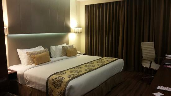 Eastin Hotel 